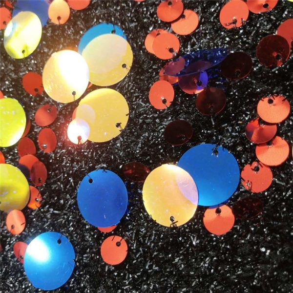 Large iridescent sequins fabric - Image 7