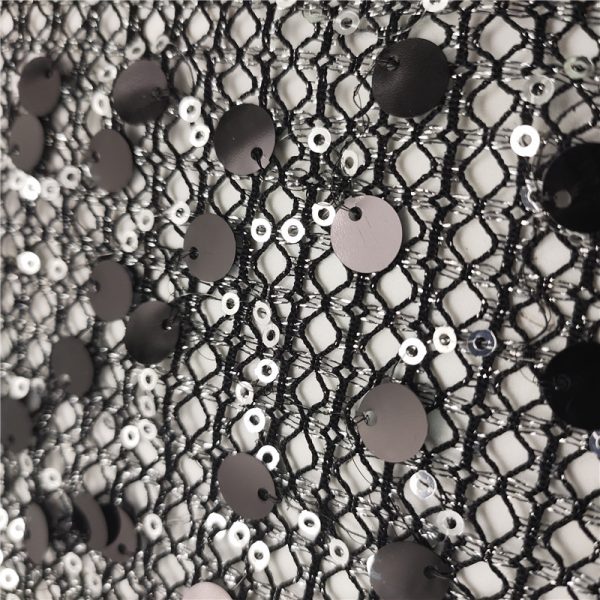 Large black sequin fabric matte - Image 4